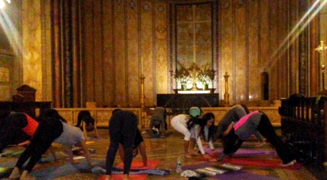 Ling Acott Slow Deep Flow candlelit yoga urban retreat